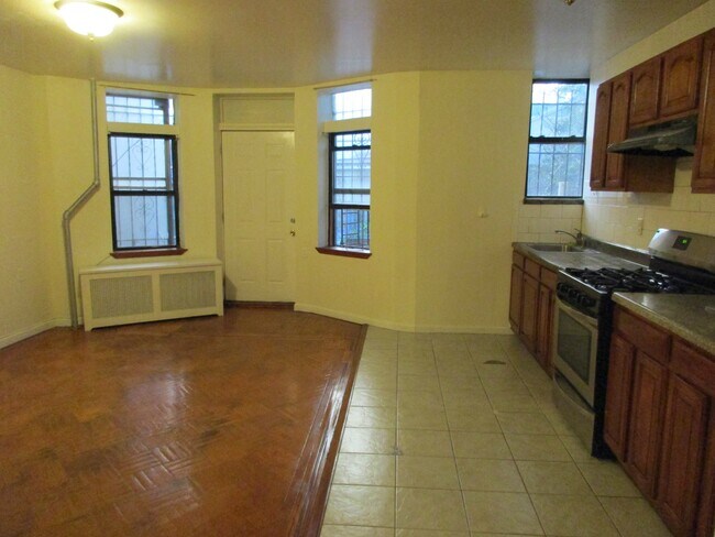 Foto del edificio - 523 Herkimer St