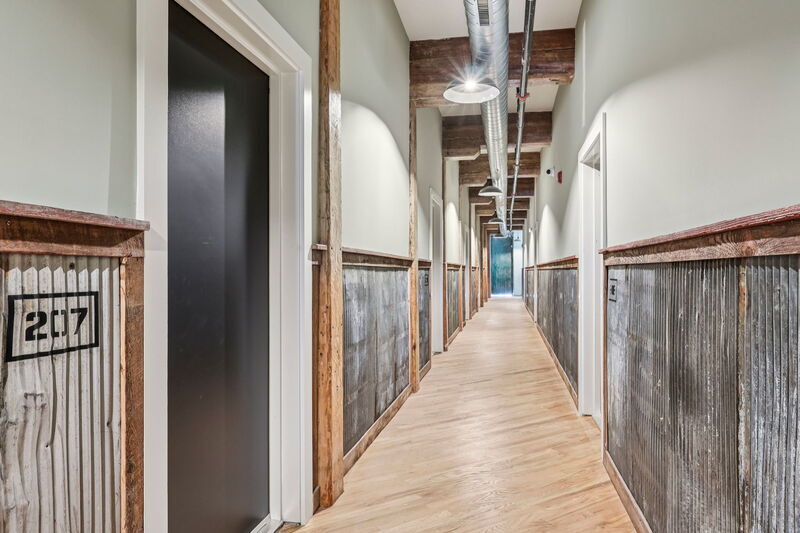 Foto principal - 201 Leverington Ave