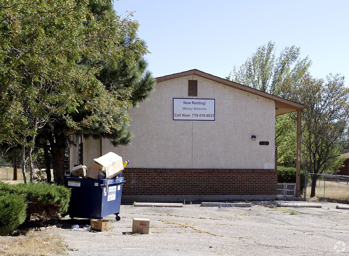 Building Photo - 7125 Prado Dr