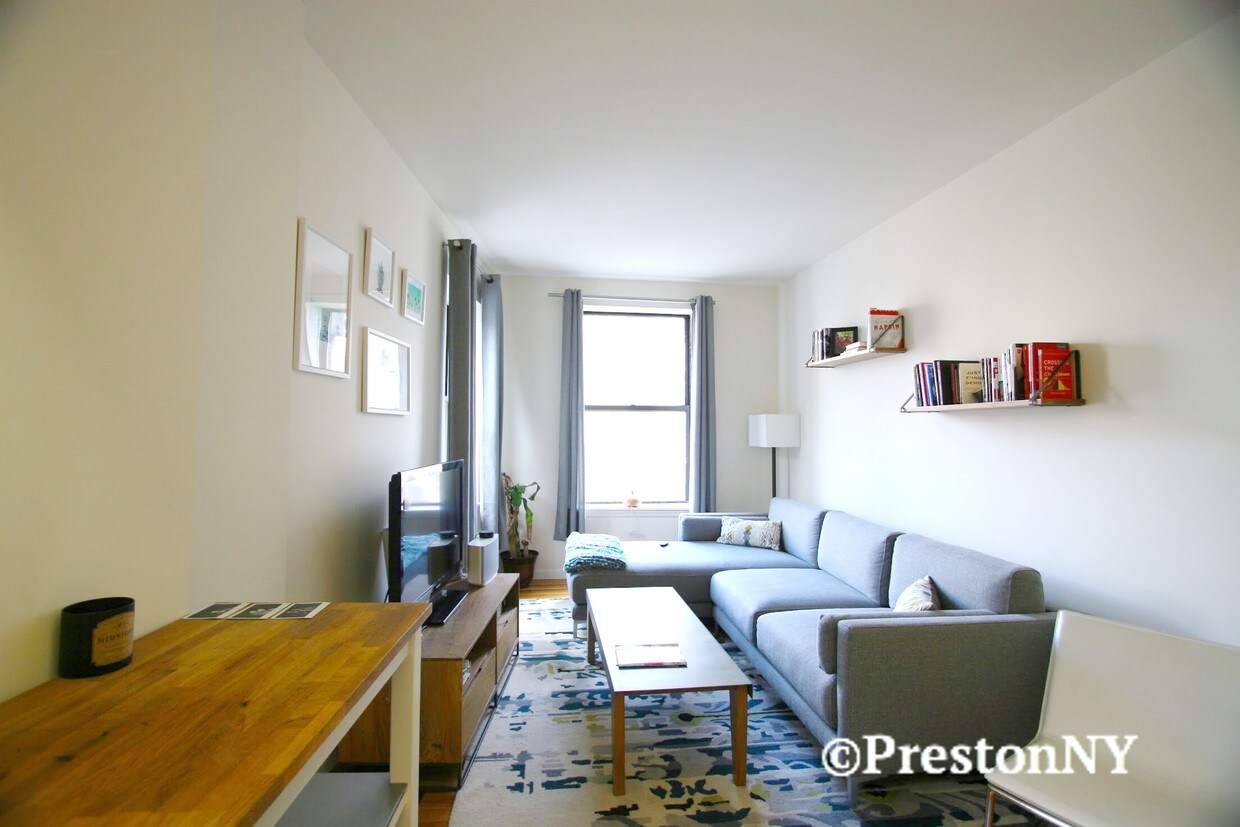 Foto principal - 272 Bleecker St