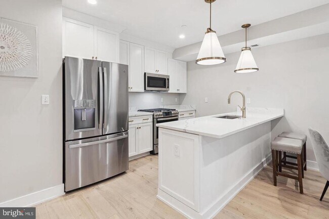 Foto del edificio - 5305 Connecticut Ave NW