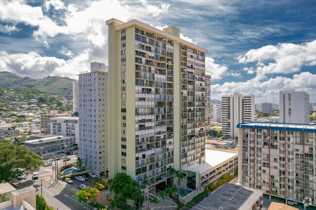 Foto del edificio - Makiki Plaza