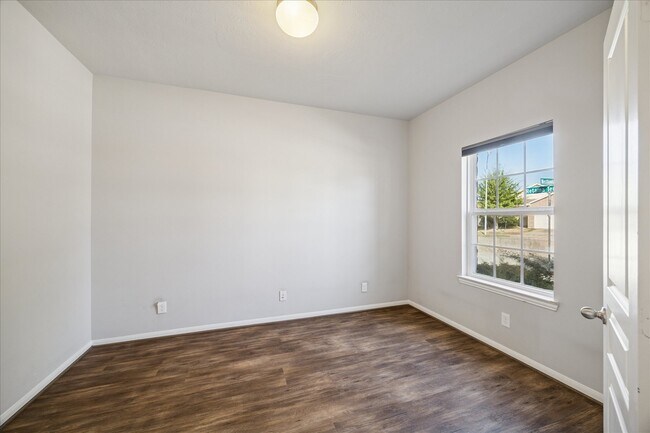 Building Photo - 7610 Retama Terrace Ln