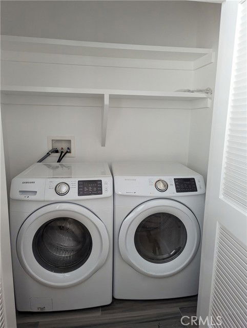 Foto del edificio - 8254 N Sharuzi Ln