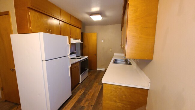 Foto del edificio - 145 8th Ave E