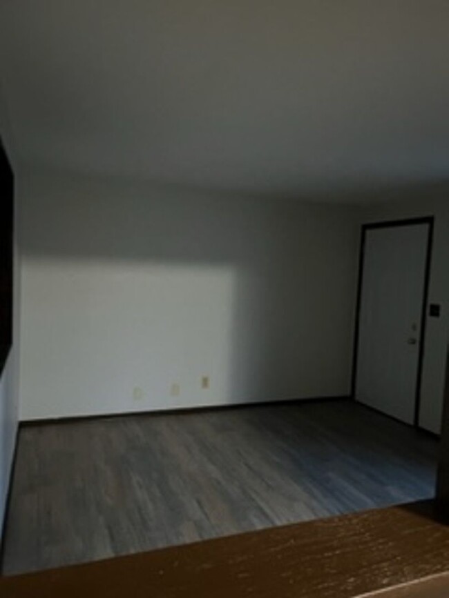 Foto del edificio - 2 BR Duplex Alexandria