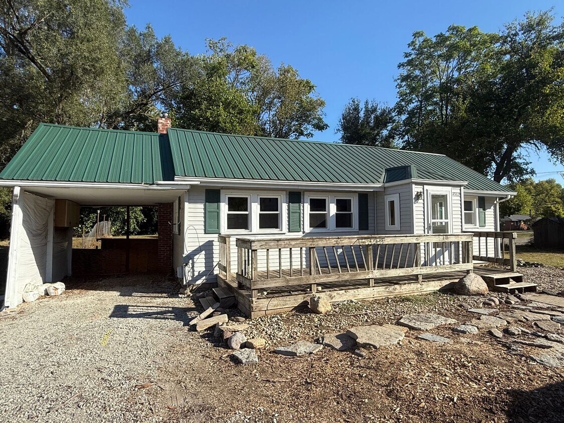 Foto principal - Spacious 1 Bedroom Home in Daleville