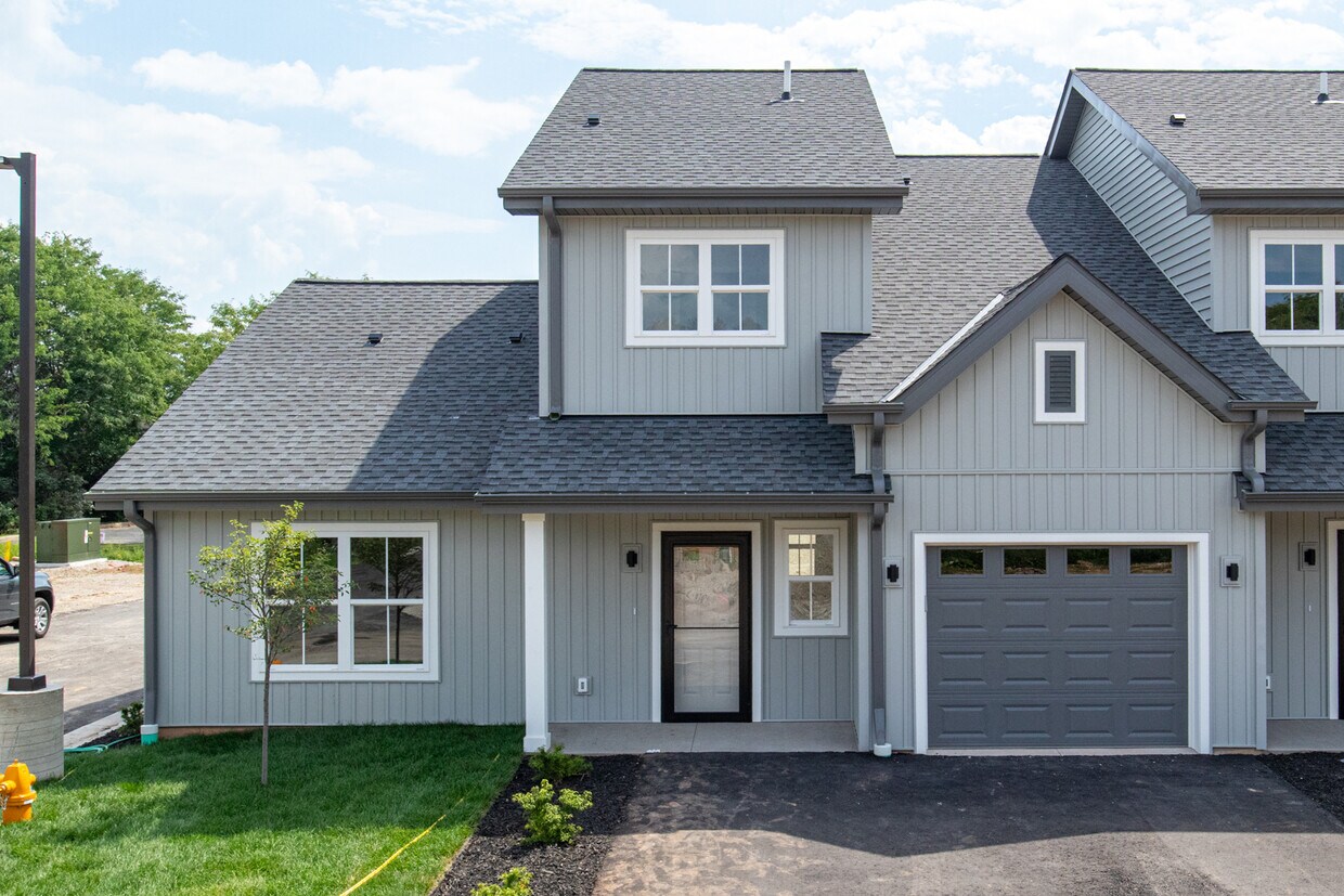 Foto principal - 1076 W 20th Ave