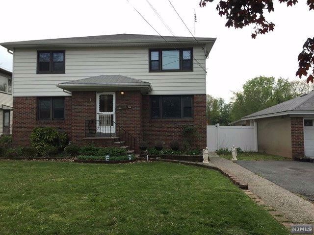 Primary Photo - 288 Riverside Ave