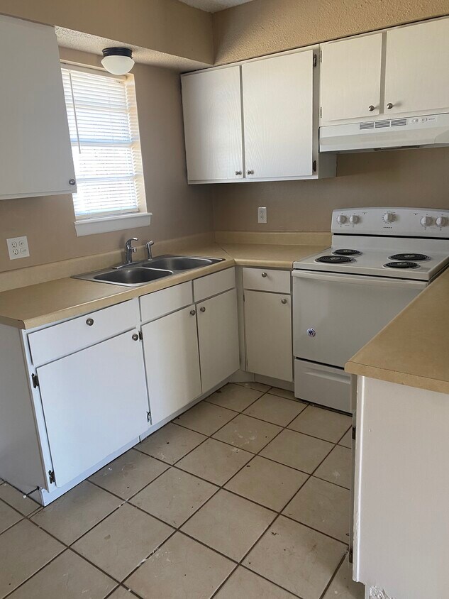 1413 Becky Ct, Elk City, OK 73644 House Rental in Elk City, OK