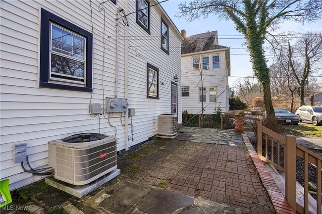 Foto del edificio - 2292 S Overlook Rd