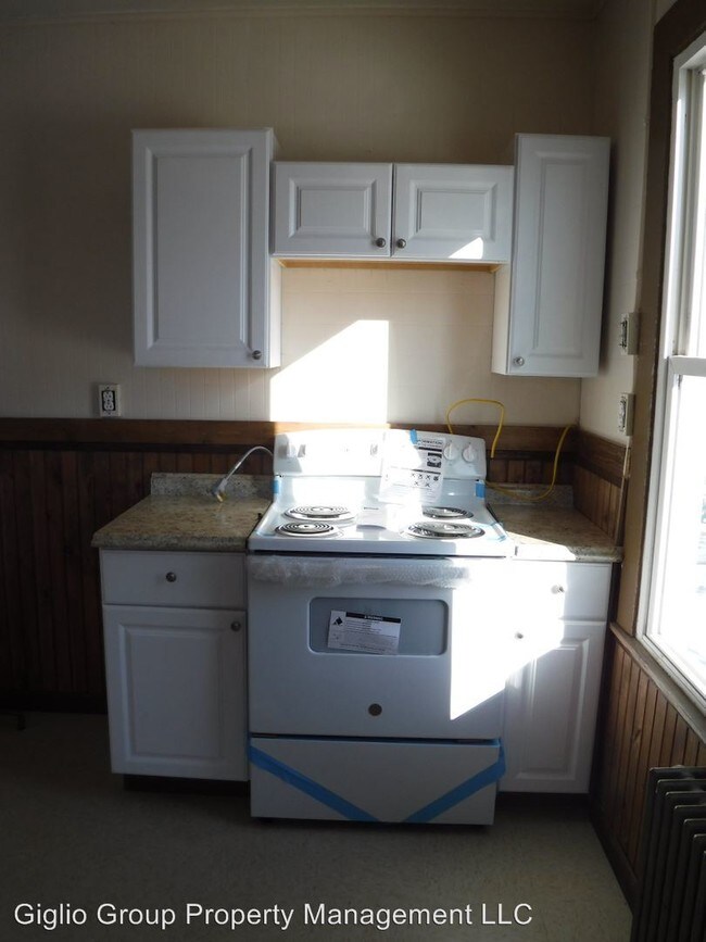 Building Photo - 3 br, 1 bath House - 742 Gino Merli Drive