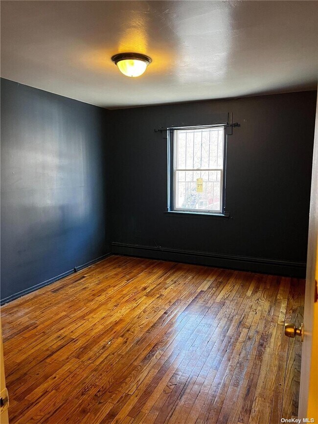 Foto del edificio - 1014 E 86th St