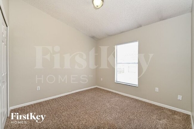 Building Photo - 7439 Groveoak Dr