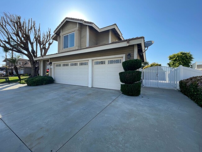 Foto del edificio - Your Perfect Summer Home – 5BR Murrieta Re...