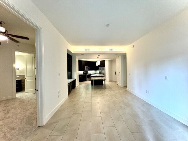 Foto del edificio - 2303 Mid Ln