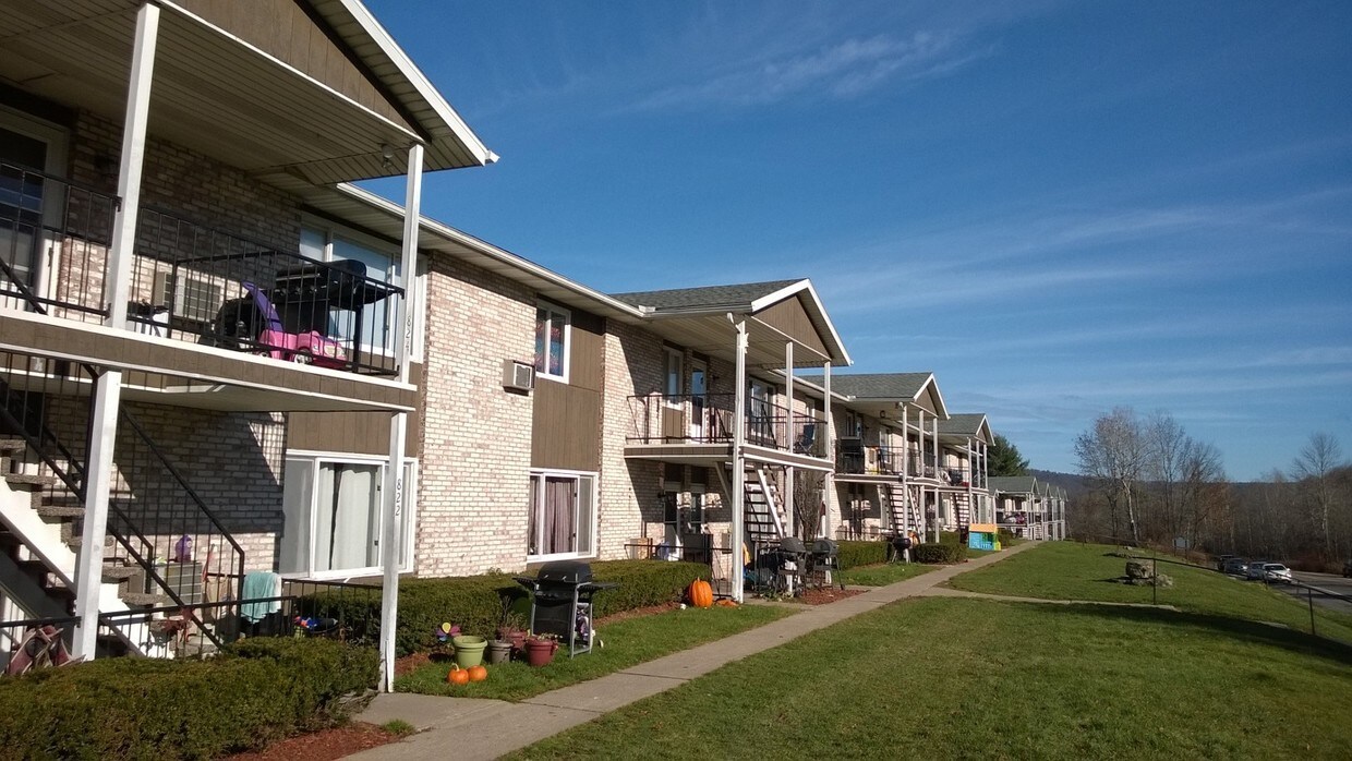 Foto principal - Stonehill Apartments