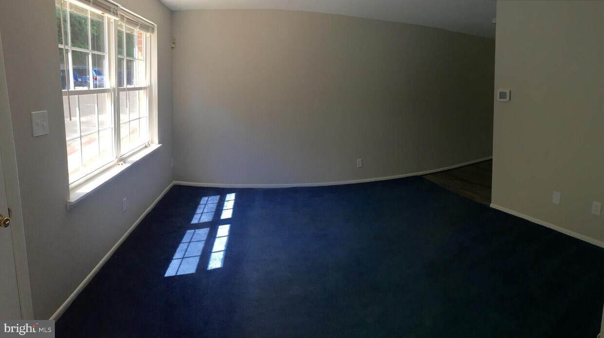 Foto principal - 410 Hammond Pl
