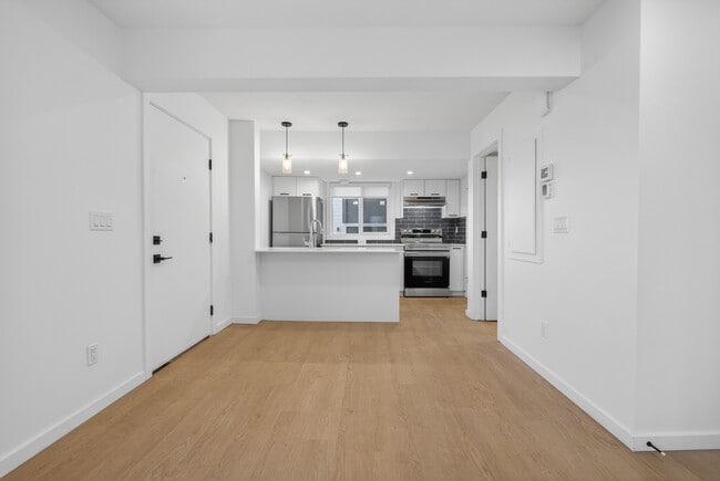 Building Photo - 7035 Fane Rd