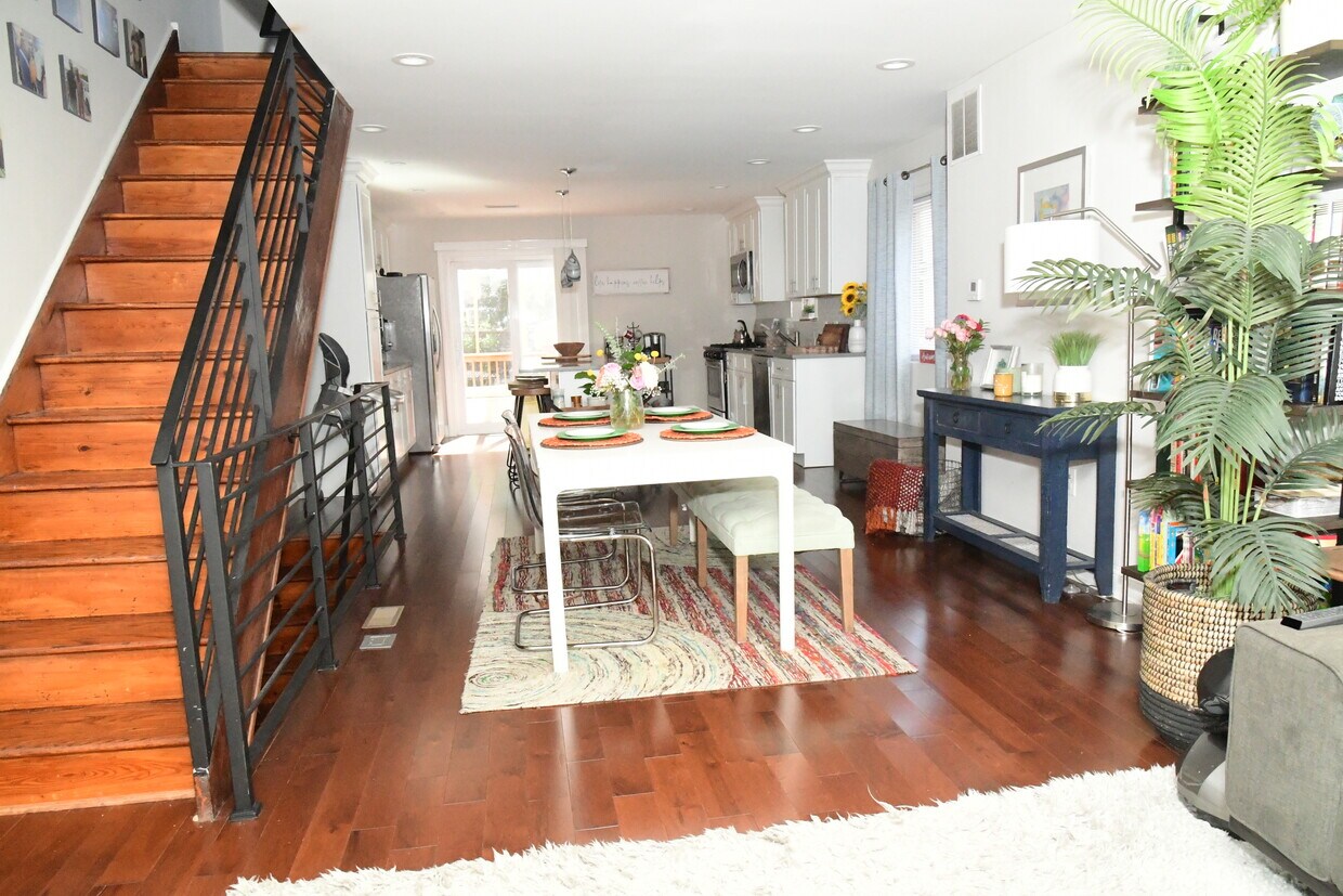 Dining Room - 6256 Osage Ave