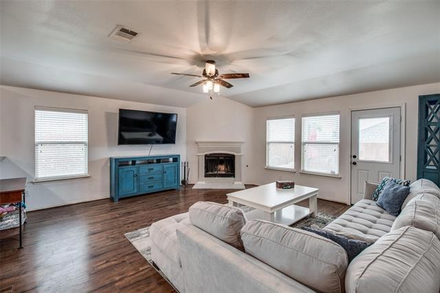 Foto del edificio - 3613 White Summit Ln