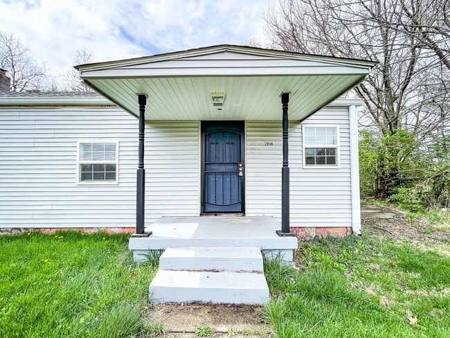 Foto del edificio - 2846-2846 Dr Andrew J Brown Ave