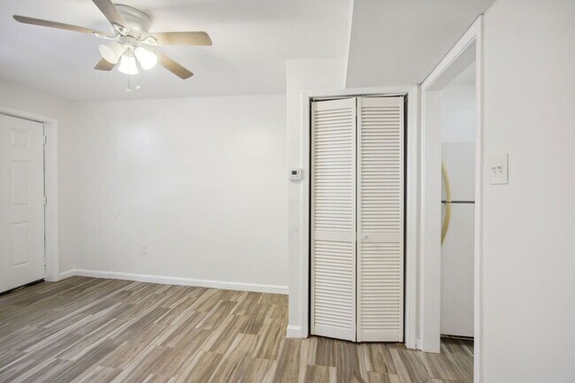 Foto del edificio - 615 Oliver St NW