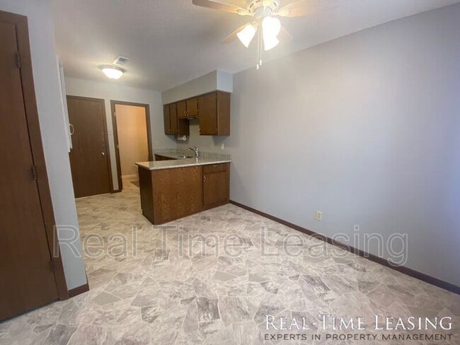 Building Photo - 9296 Indian Blvd S