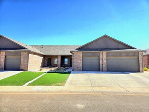 Building Photo - 1706 Corpus Ave