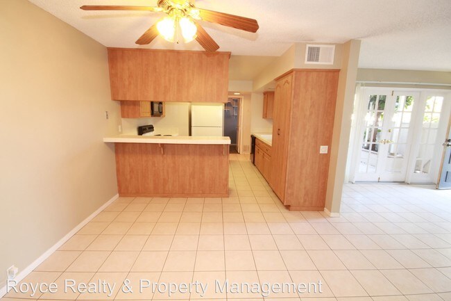 Foto del edificio - 3 br, 2.5 bath House - 7988 Playmor Terrace