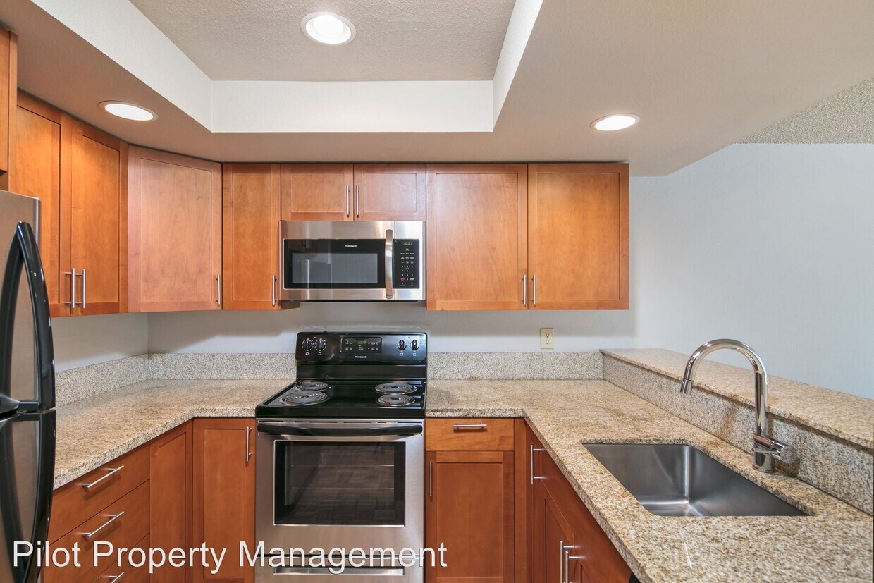 Foto principal - 3628 24th Pl W