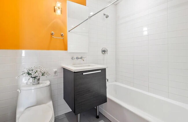 Foto del edificio - Cozy 2 BATH 2 BEDROOM