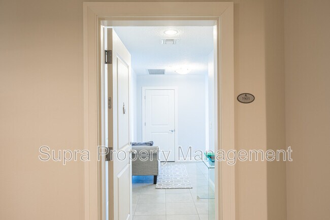 Foto del edificio - 1431 Riverplace Blvd