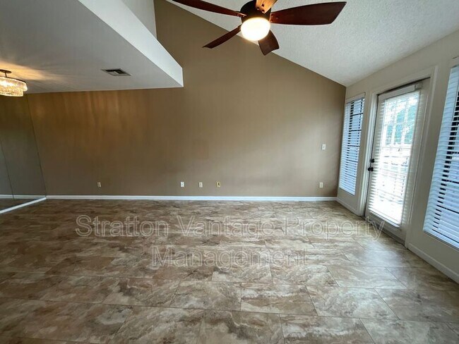 Foto del edificio - 8888 N 47th Ave