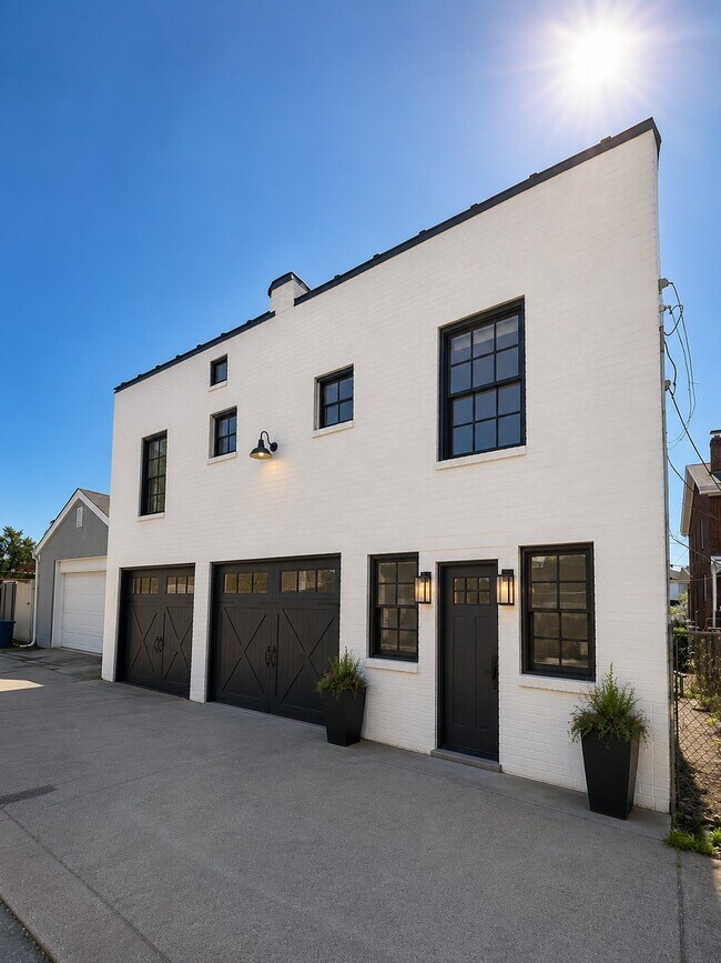 Foto del edificio - 6925 Greenwood St