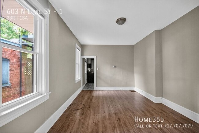Building Photo - 603 N Lime St