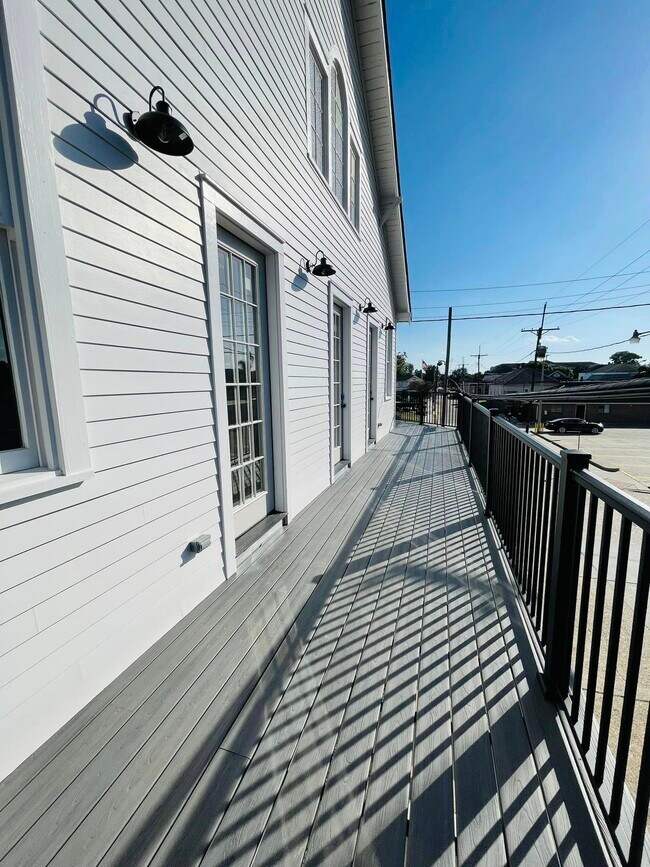 601 Lavoisier St, Gretna, LA 70053 Condo for Rent in Gretna, LA