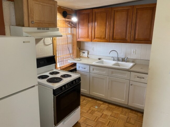 Building Photo - 1712 E Passyunk Ave