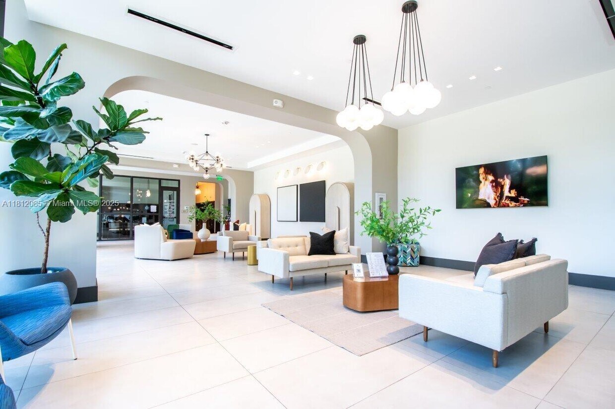 Foto principal - 1630 NW 19th St