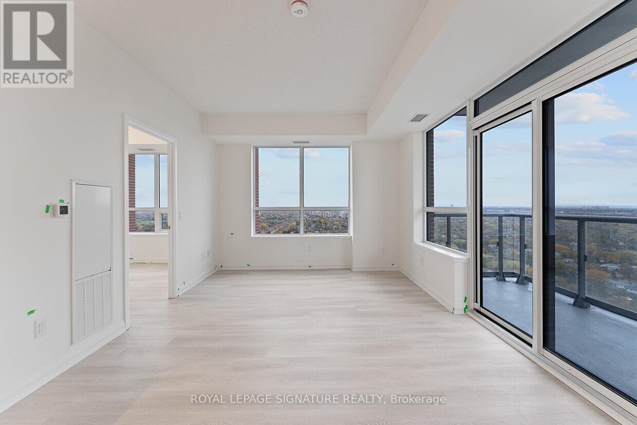 Photo principale - 3260 Sheppard Ave E