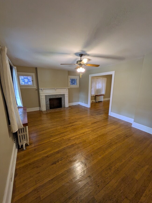 Building Photo - 7447 Schoyer Ave