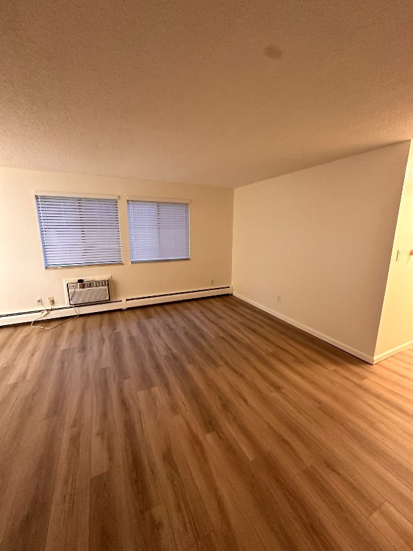 Building Photo - 9277 W 56th Pl