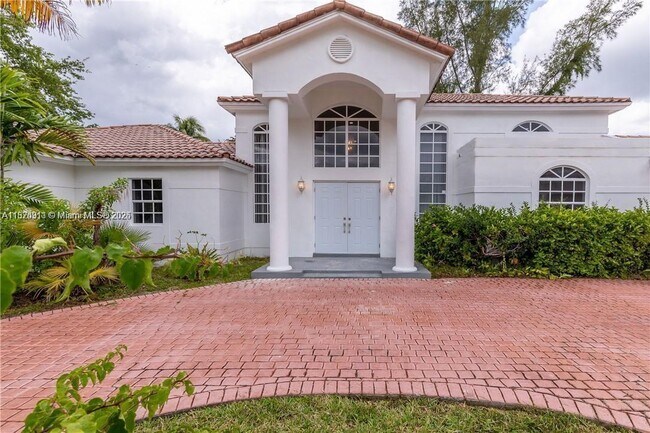 Foto del edificio - 18420 SW 77th Ct