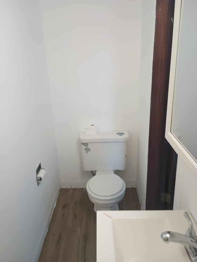 Building Photo - 16-18 Orchard Street