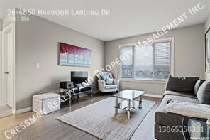 Photo du bâtiment - 2 Bedroom Main Level Townhouse