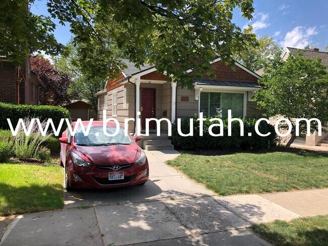 Foto del edificio - 1636 E Emerson Ave