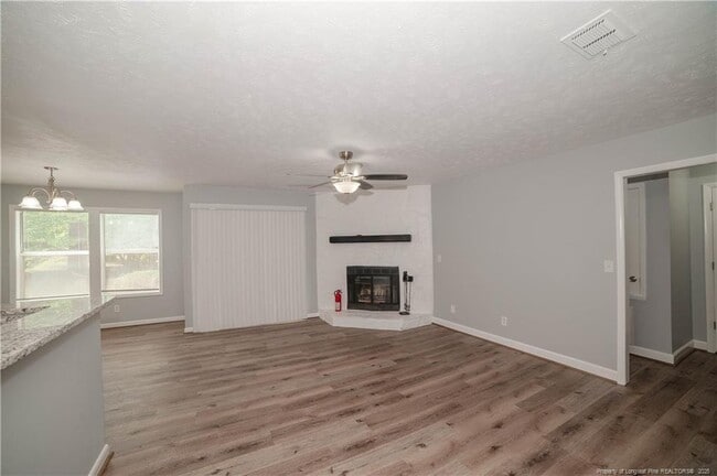 Building Photo - 1021 Wood Creek Dr