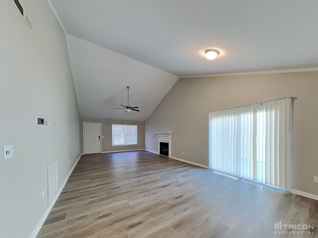 Building Photo - 113 Cobblestone Court Anderson SC