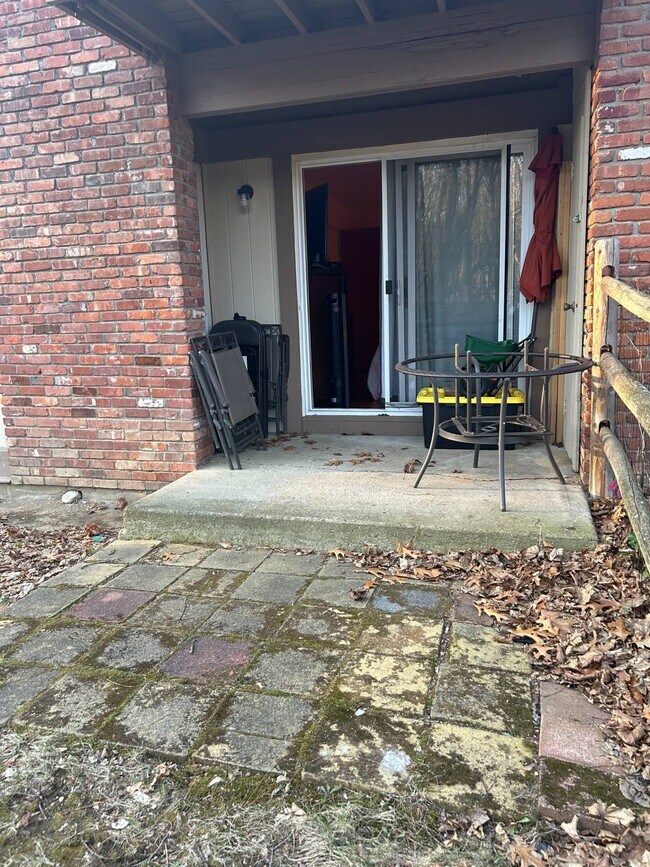 5 Rolling Way Unit K, Peekskill, NY 10566 Condo for Rent in Peekskill