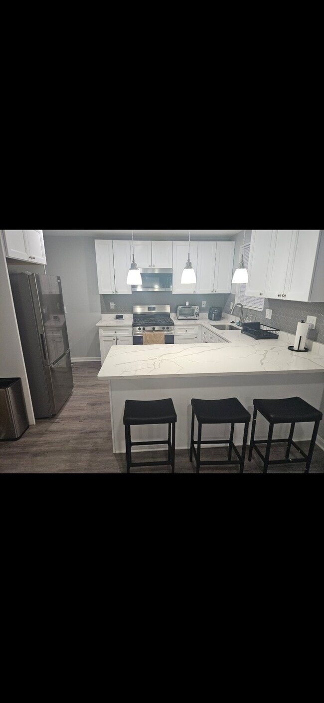Building Photo - 2312 Wintergreen Ave
